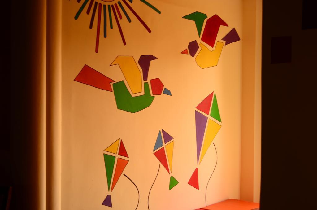 Zostel Varanasi Hostel Exterior photo